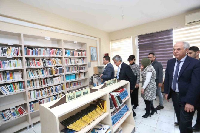 Öğrenciler Kitap İstedi, Başkan Tütüncü Gönderdi