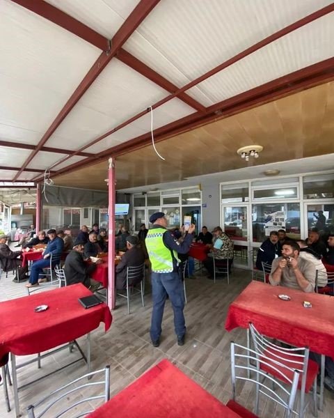 Kuşadası’nda Traktör Sürücülerine Eğitim