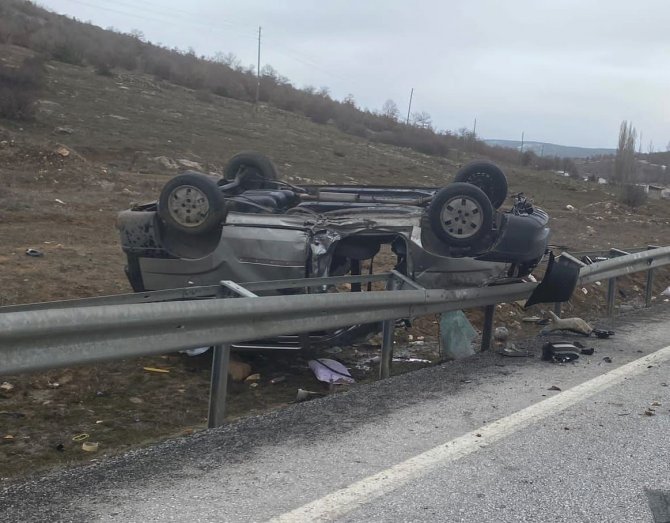 Yozgat’ta Feci Kaza: Anne-baba Öldü, Çocukları Yaralandı