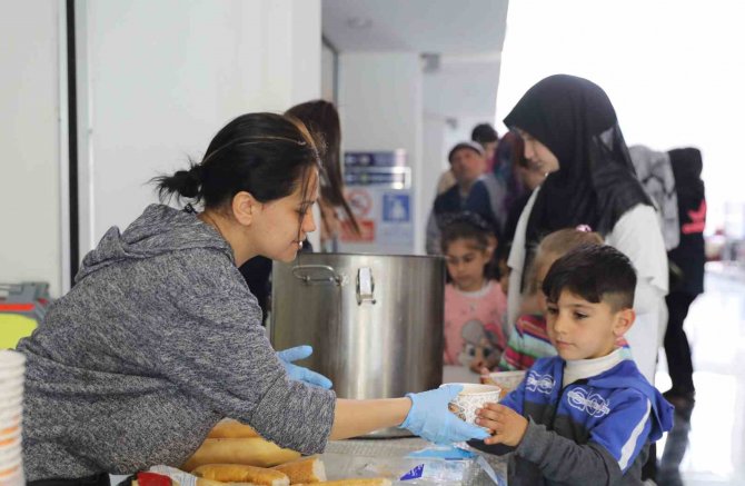 Başkan Kocaispir: “Acıları Paylaşarak Azaltacağız”