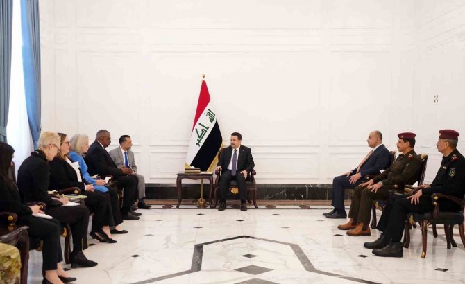 Abd Savunma Bakanı Austin: "Abd Güçleri, Irak Hükümetinin Talebi Üzerine Irak’ta Kalmaya Hazır"