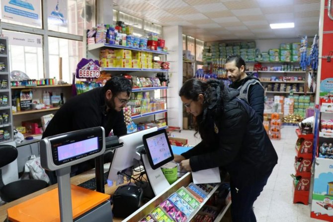 Aksaray’da Okul Çevresi Polis Ekiplerince Denetleniyor