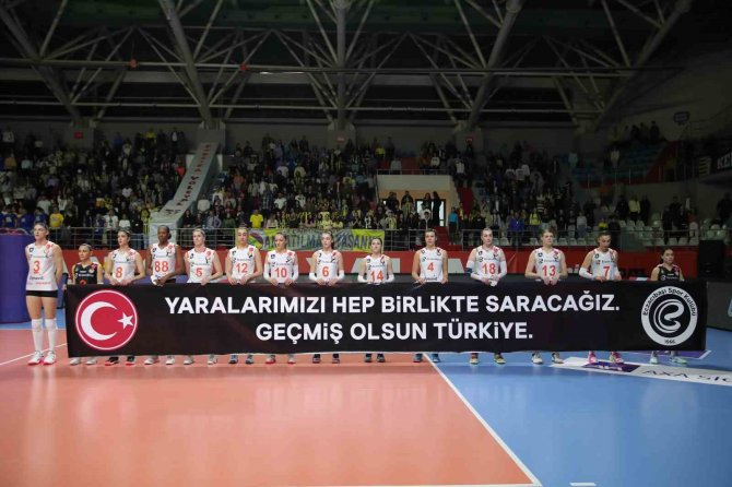 Axa Sigorta Kupa Voley: Fenerbahçe Opet: 3 - Eczacıbaşı Dynavit: 0