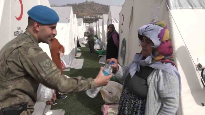 Teröristlerin Korkulu Rüyası Komandolar Yüzleri Güldürüyor