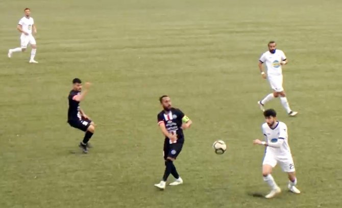 Bölgesel Amatör Lig 6. Grup: Develigücü: 0 - Hacılar Erciyesspor: 0