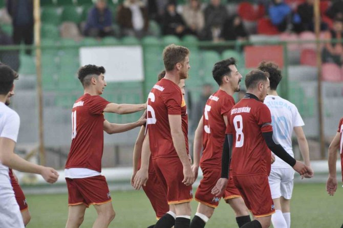 Bölgesel Amatör Lig 6. Grup: Develigücü: 0 - Hacılar Erciyesspor: 0