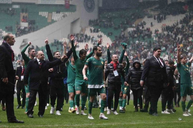 Bursaspor, Amed Sportif Faaliyetler Maçı Sonrası Pfdk’ya Sevk Edildi