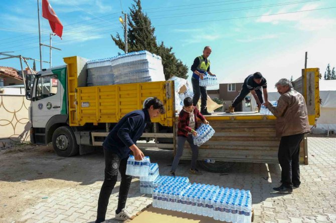 Hataylı Depremzedelere Uludağ Suyu