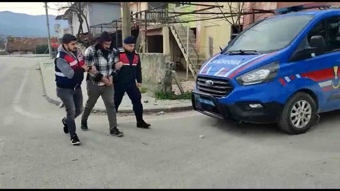 Hırsızlık Şebekesine Darbe Vuran Jasat, Şüphelileri Evlerinden Topladı