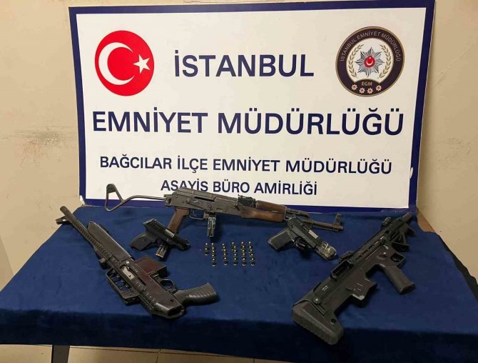 Silah Kaçakçılığı Yapan 2 Şahıs Polis Ekiplerince Yakalandı
