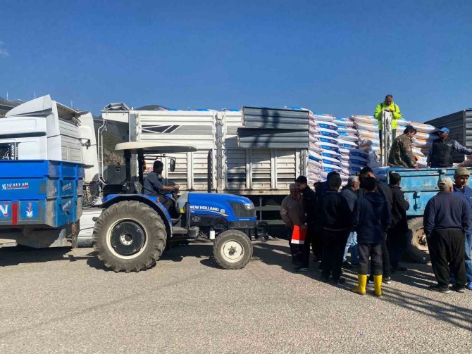Gaziantep’te Depremden Etkilenen Hayvan Üreticilerine Destek