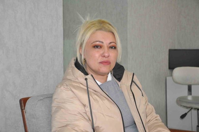 Depreme Yeni Aldığı Evde Yakalandı, Adeta Kıyameti Yaşadı