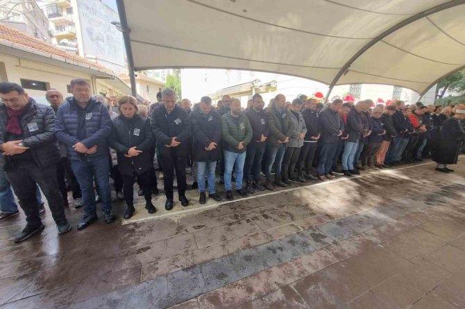 Gazeteci Recep Doğan Son Yolculuğuna Uğurlandı