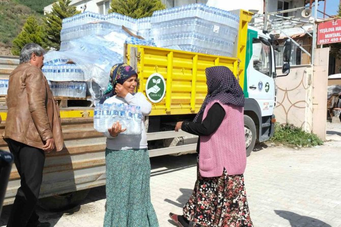 Hataylı Depremzedelere Uludağ Suyu