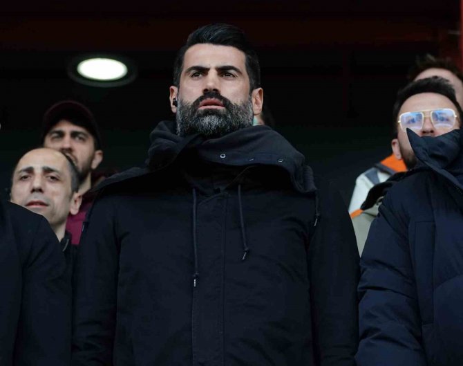 Volkan Demirel, Pendikspor-tuzlaspor Mücadelesini Tribünden Takip Etti