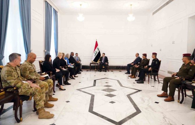 Abd Savunma Bakanı Austin: "Abd Güçleri, Irak Hükümetinin Talebi Üzerine Irak’ta Kalmaya Hazır"