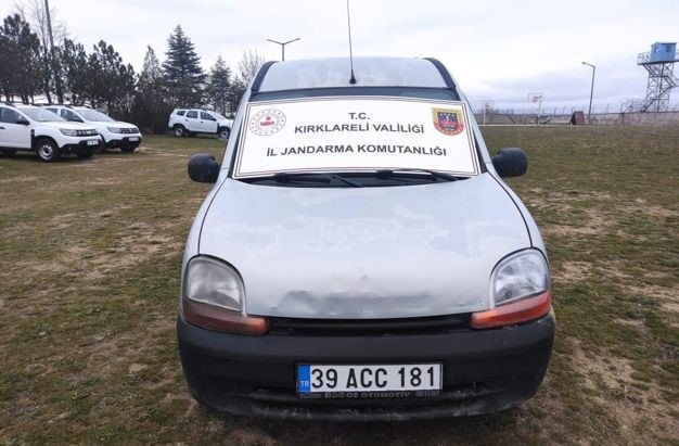 Kırklareli’nde 16 Kaçak Göçmen Yakalandı