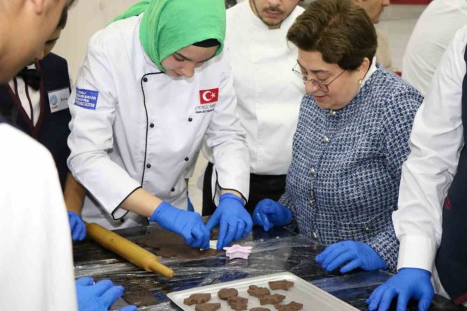 Özel Öğrenciler Mutfakta Hünerlerini Sergiledi