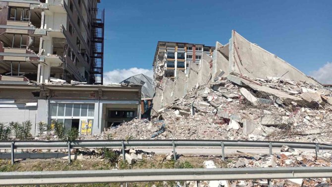 Kocaelili Balıkçılardan Örnek Davranış