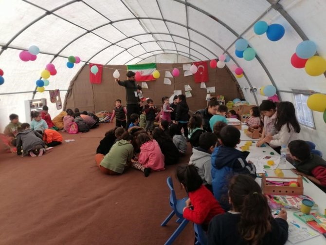 Muğla’dan Deprem Bölgesine Öğretmenler Psikososyal Destek İçin Gitti