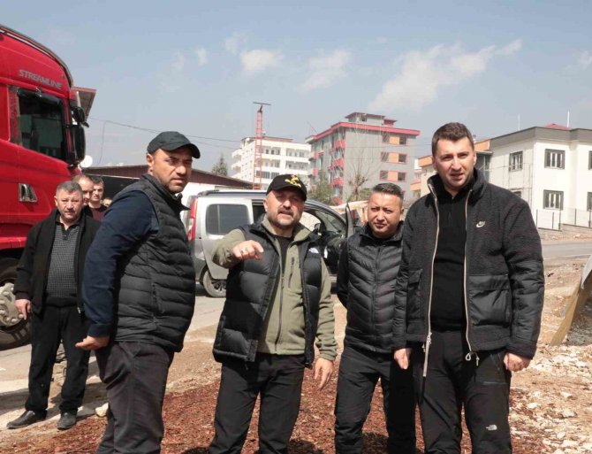 Vali Varol Konteyner Çarşı İçin İlk Adımı Attı