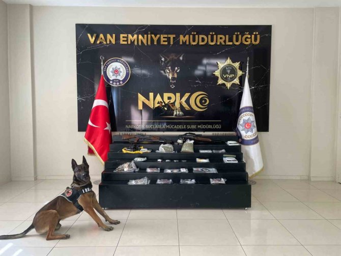 Van’da ‘Kökünü Kurutma’ Operasyonu: Yarım Tondan Fazla Uyuşturucu Ele Geçirildi