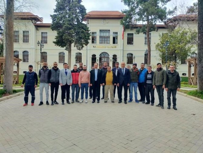 18 Gönüllü Çalışan Deprem Bölgesine Doğru Yola Çıktı