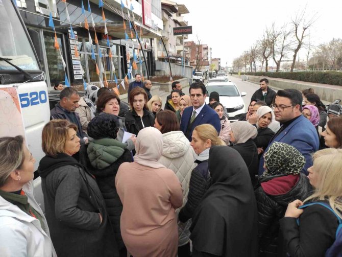 Ak Partili Kadınlardan Depremzedelere Anlamlı Destek