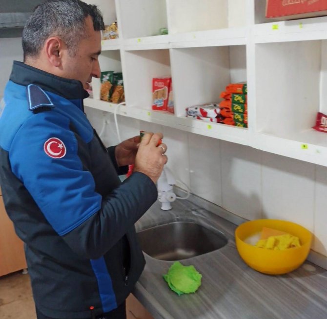 Altınova’da Kantinlere Denetim