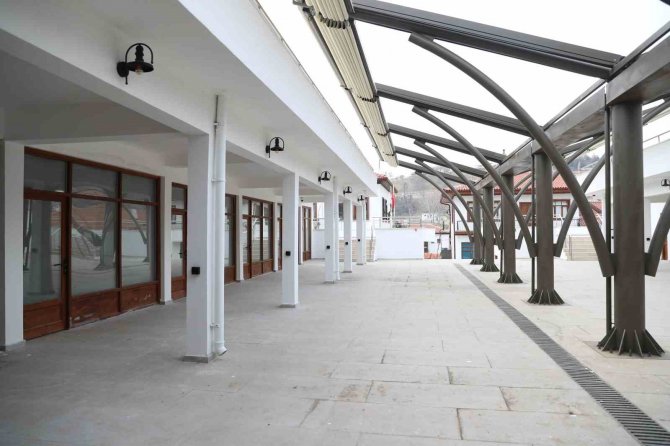 Elmalı Kadın Emeği Üretim Atölyesi Tamamlandı