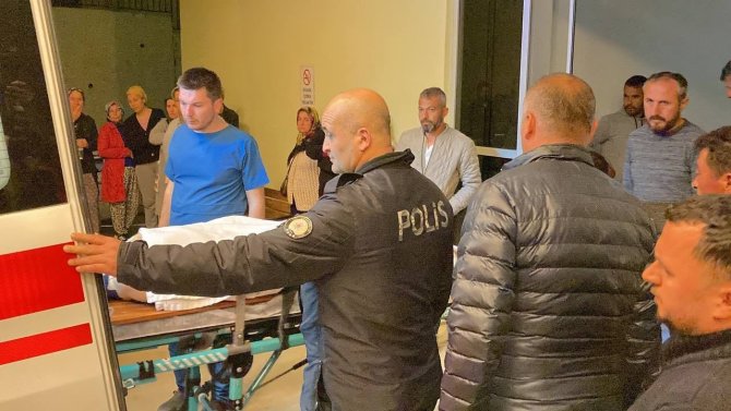 Kuzenlerin Feci Kazası: Kardeşleri Kaza Ayırdı
