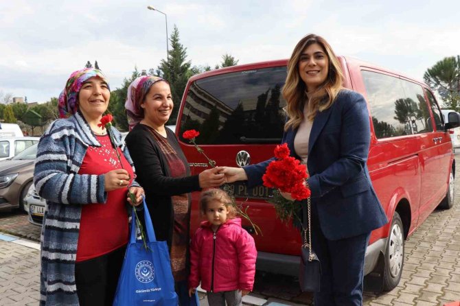 Nazilli Belediyesi Depremzede Kadınları Unutmadı