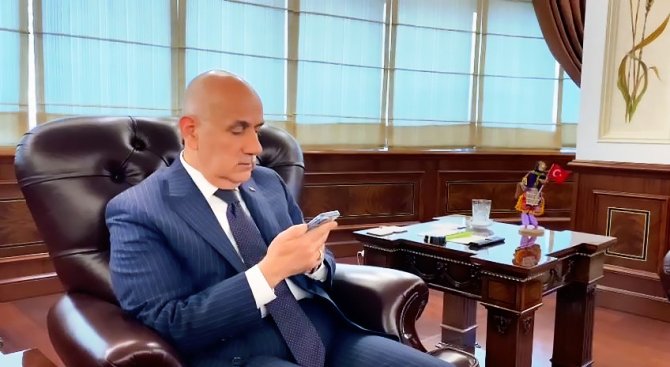 Bakan Kirişci Deprem Bölgesinde Görevli Kadın Personelin Dünya Kadınlar Günü’nü Kutladı