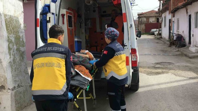 Burhaniye Belediyesi’nin Evde Bakım Ve Sağlık Hizmetleri Devam Ediyor