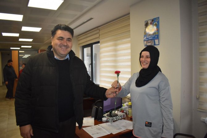 Başkan Ersoy, Personelin 8 Mart Dünya Kadınlar Günü’nün Kutladı