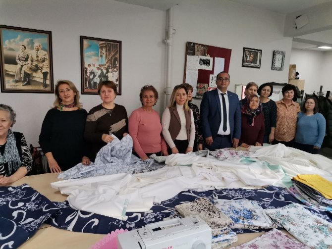 Bandırmalı Kadınlardan Depremzedelere Destek