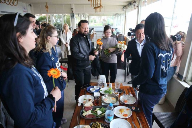 Bodrum Belediyesi Bodrumspor Kulübü Derneği, 8 Mart Dünya Kadınlar Günü’nde "Bodrum’un İ̇ncileri" İle Bir Araya Geldi