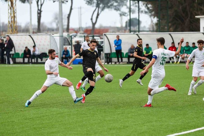 Aliağaspor Fk, Manisa Deplasmanından 3 Puan İle Döndü