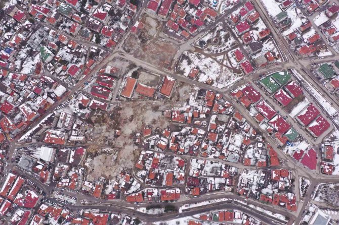 Fay Hattı Üzerinde Bulunan 700’ün Üzerinde Bina Yıkılıyor