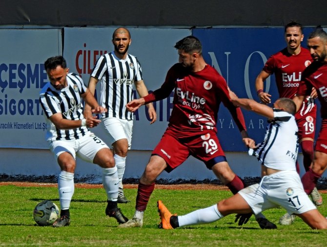 Çeşme Belediyespor, Kartalspor’u 2-1 Yendi