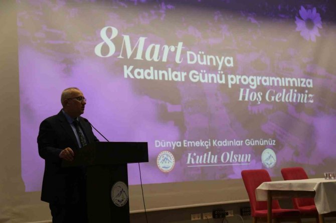 Çamelili Kadınlar 8 Mart Etkinliğinde Buluştu