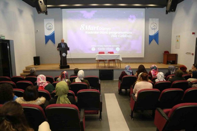 Çamelili Kadınlar 8 Mart Etkinliğinde Buluştu