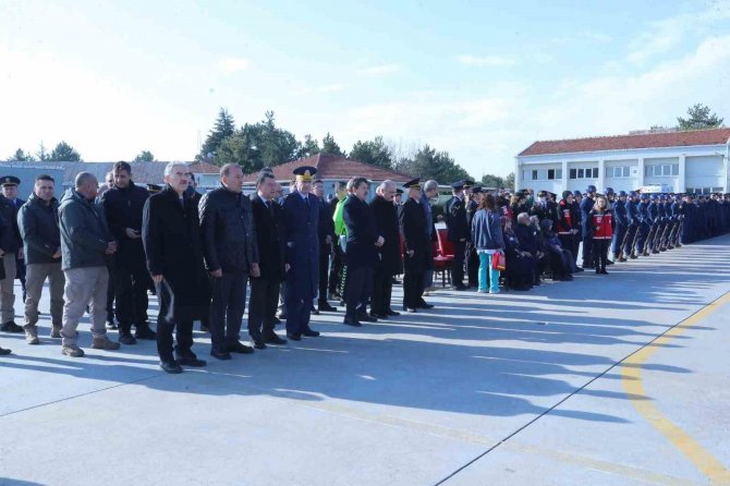 Şehit Adalıoğlu’nun Naaşı Eskişehir’e Ulaştı