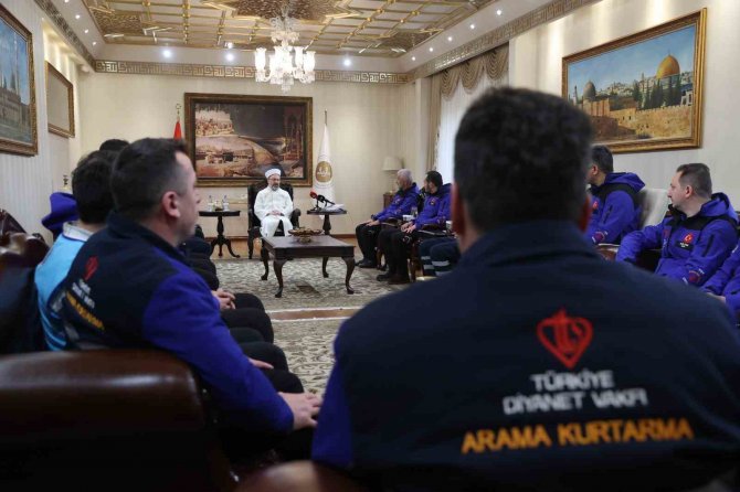 Di̇b: “Diyanet İ̇şleri Başkanlığı Olarak, Vatandaşlarımızın Her Zaman Her Yerde Yanındayız”