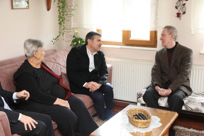 Vali Atay Kadınlar Gününde Şehir Ve Gazi Annelerini Unutmadı