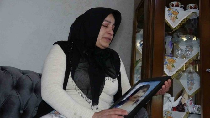 Evladı Pkk Tarafından Kaçırılan Anne: “Kızımın Geldiği Gün, Benim Günüm Olacak”