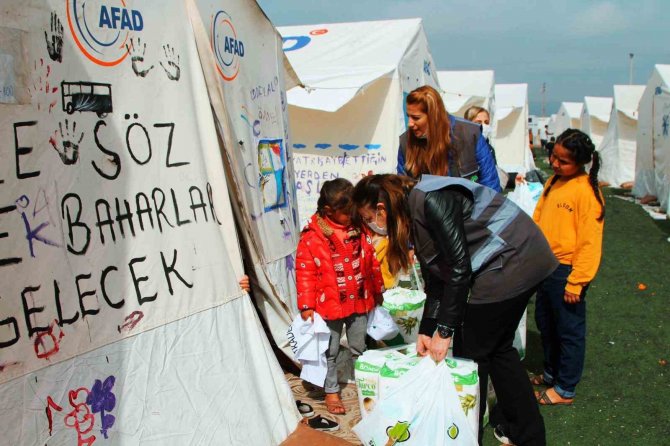 Şehitkamil’den Afetzedelere Tam Destek