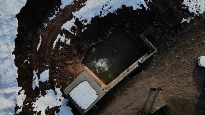 Depremden Sonra Budaklı Kaplıcası’nda Endişelendiren Su Artışı