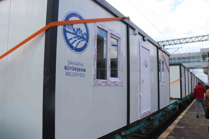 ‘Sakarya Kardeşlik Kenti’ İçin İlk Konteynerler İ̇skenderun’a Yola Çıktı