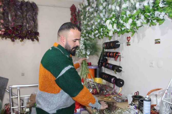 Çiçekçilerde Kadınlar Günü Yoğunluğu